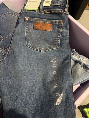 Wrangler Retro Dark Blue Flare Jeans